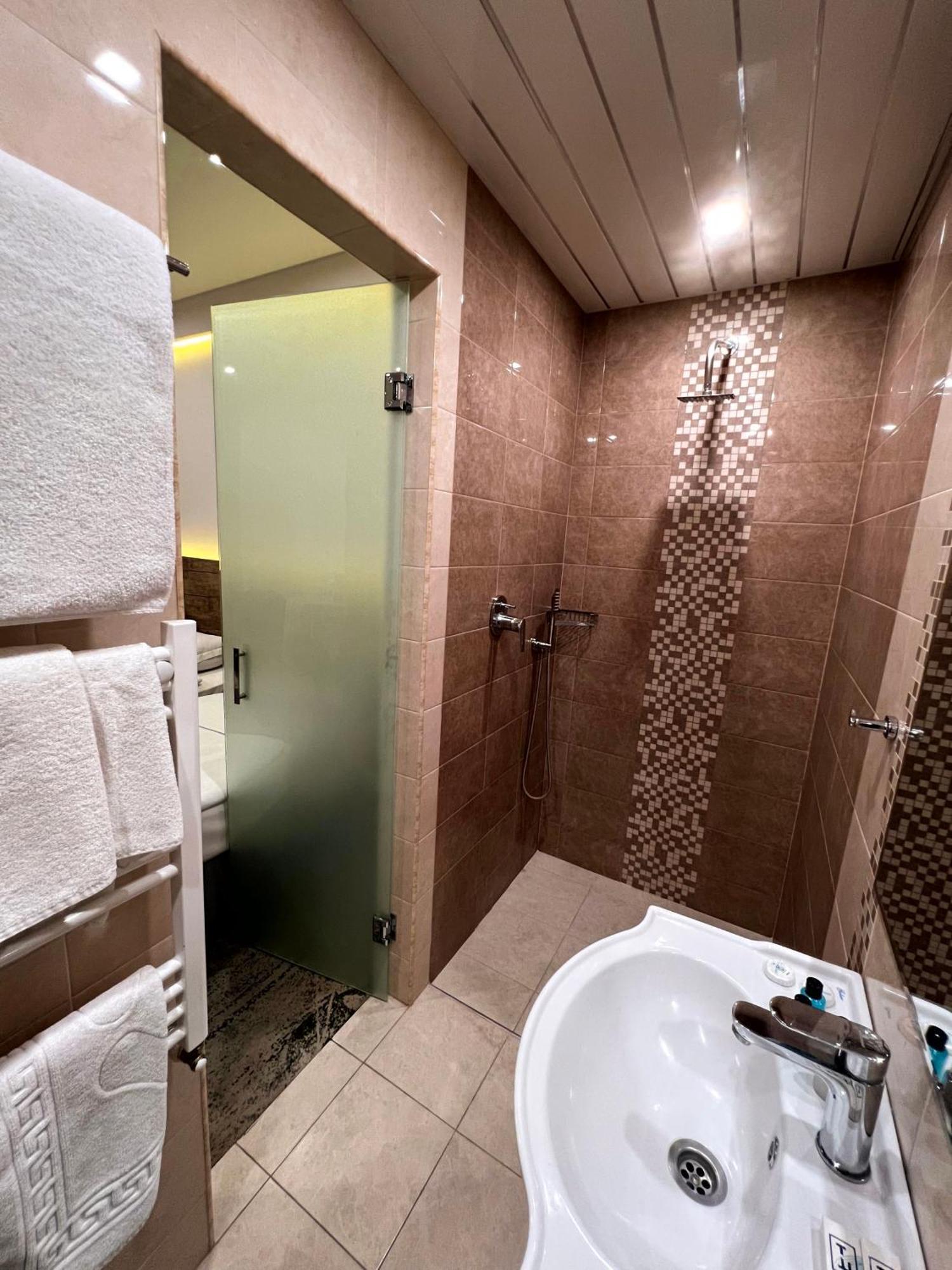 Evn Boutique Hotel Ереван Экстерьер фото