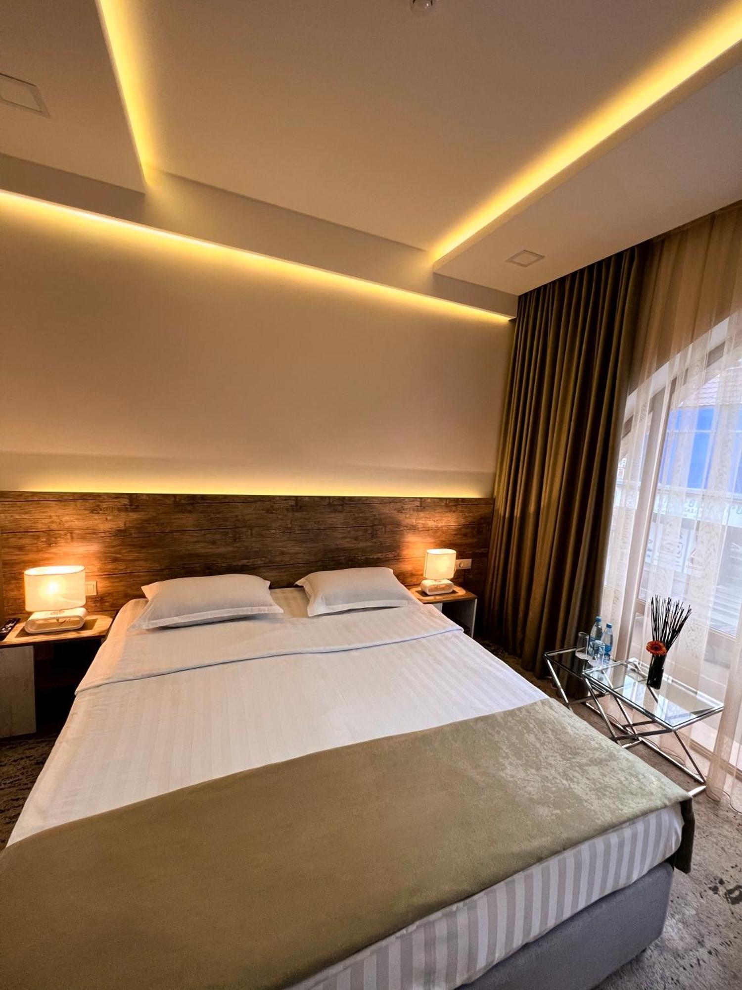 Evn Boutique Hotel Ереван Экстерьер фото